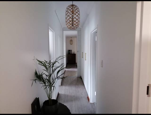 4 BEDROOM HOUSE FOR SALE IN WINTERHOEK PARK